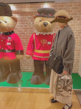 「I am I in fact...（アイアムアイインファクト）のアイテム（その他アウター）」を使った、おゆきさん（レディース・166cm）の秋コーディネート