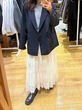 「アイテム（テーラードジャケット）」を使った、hironaさん（レディース・150cm・30代）の秋コーディネート