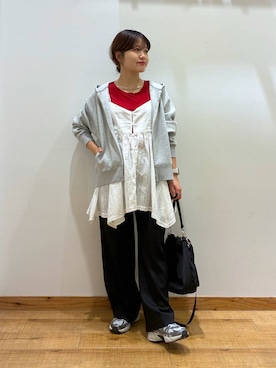「GLOBAL WORK（グローバルワーク）のアシメヘムキャミチュニック/1017796（シャツ/ブラウス、ホワイト系）」を使った、hironaさん（レディース）の秋コーディネート