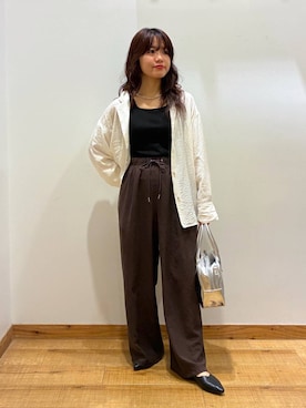 「アイテム（ボストンバッグ、グレー系）」を使った、hironaさん（レディース・150cm）の秋コーディネート