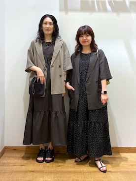 「GLOBAL WORK（グローバルワーク）のスペ軽お財布ショルダー2/580785（ショルダーバッグ、イエロー系）」を使った、hironaさん（レディース）の夏コーディネート