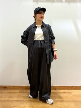 「GLOBAL WORK（グローバルワーク）のシルクブレンドクループルオーバー長袖/1051637（Tシャツ/カットソー、ホワイト系）」を使った、hironaさん（レディース）の秋コーディネート
