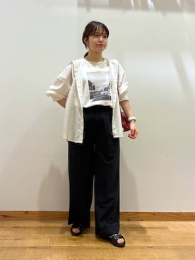 「GLOBAL WORK（グローバルワーク）のスペ軽お財布ショルダー2/580785（ショルダーバッグ、レッド系）」を使った、hironaさん（レディース）の夏コーディネート