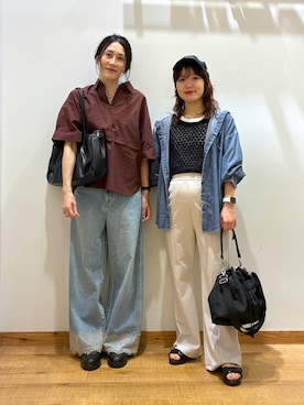 「GLOBAL WORK（グローバルワーク）の3ROOMボストンバッグ/1045688（ボストンバッグ、ブラック系）」を使った、hironaさん（レディース）の秋コーディネート
