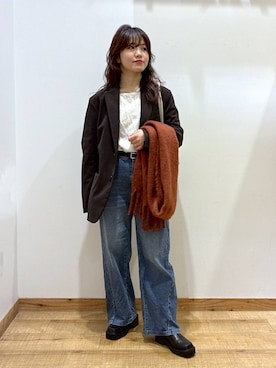 「アイテム（テーラードジャケット）」を使った、hironaさん（レディース・150cm）の秋コーディネート