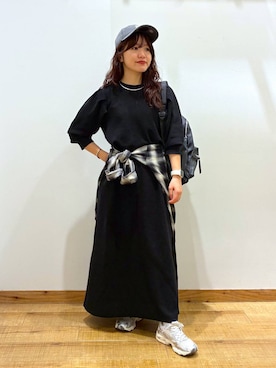 「アイテム（キャップ）」を使った、hironaさん（レディース・150cm）の秋コーディネート