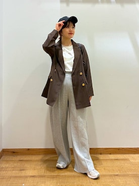 「GLOBAL WORK（グローバルワーク）のアイテム（トップス）」を使った、hironaさん（レディース・150cm）の秋コーディネート