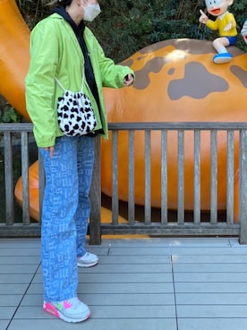 「STUSSY（ステューシー）のアイテム（ナイロンジャケット）」を使った、R!CO.さん（レディース・173cm）の春コーディネート