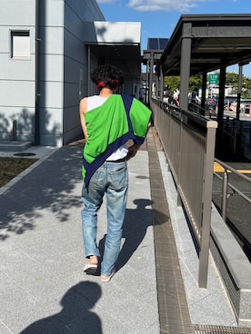 「Levi's（リーバイス）のアイテム（デニムパンツ、ブルー系）」を使った、tyoutyoooさん（メンズ）の秋コーディネート