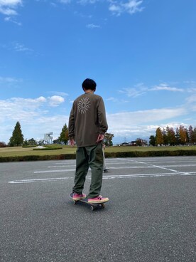 「South2 West8（サウスツーウェストエイト）のアイテム（Tシャツ/カットソー、グリーン系）」を使った、tyoutyoooさん（メンズ）の冬コーディネート