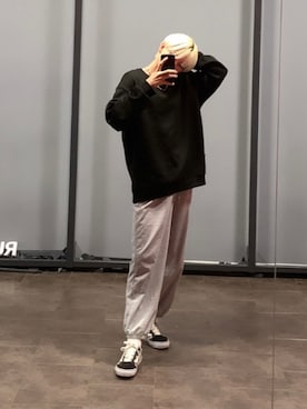 稲見悠寿さんのコーディネート