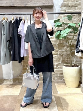 「アイテム（ボストンバッグ、グレー系）」を使った、airiさん（レディース・158cm）の夏コーディネート