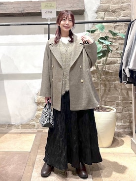 「アイテム（チェスターコート）」を使った、airiさん（レディース・158cm）の秋コーディネート