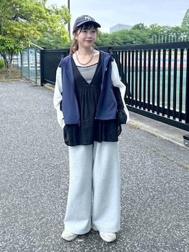 「NEW ERA（ニューエラ）のNEW ERA/CASUAL CLASSIC/26/616621（キャップ、ブルー系）」を使った、airiさん（レディース・158cm）の春コーディネート