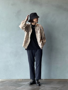 「Lui's（ルイス）のアイテム（ローファー）」を使った、松本 幸さん（メンズ・180cm）の夏コーディネート