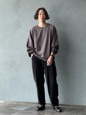 「Lui's（ルイス）のアイテム（ローファー）」を使った、松本 幸さん（メンズ・180cm）の冬コーディネート
