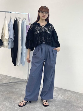「studio CLIP（スタディオクリップ）の【daily CLIP】レースリッチブラウス（シャツ/ブラウス、ブラック系）」を使った、mitaさん（レディース・155cm）の春コーディネート