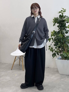 「アイテム（サンダル）」を使った、mitaさん（レディース・155cm・20代）の秋コーディネート