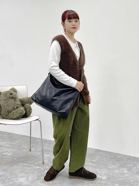 「アイテム（ベスト）」を使った、mitaさん（レディース・155cm・20代）の秋コーディネート