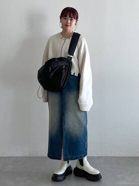 「PBLIM（ページボーイリム）のアイテム（スカート）」を使った、mitaさん（レディース・155cm）の秋コーディネート