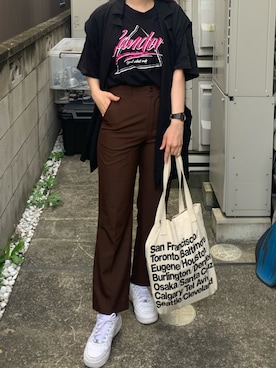 「ジーナシス」｜「アイテム（スラックス）」を使った、フウカさん（レディース・161cm）の秋コーディネート
