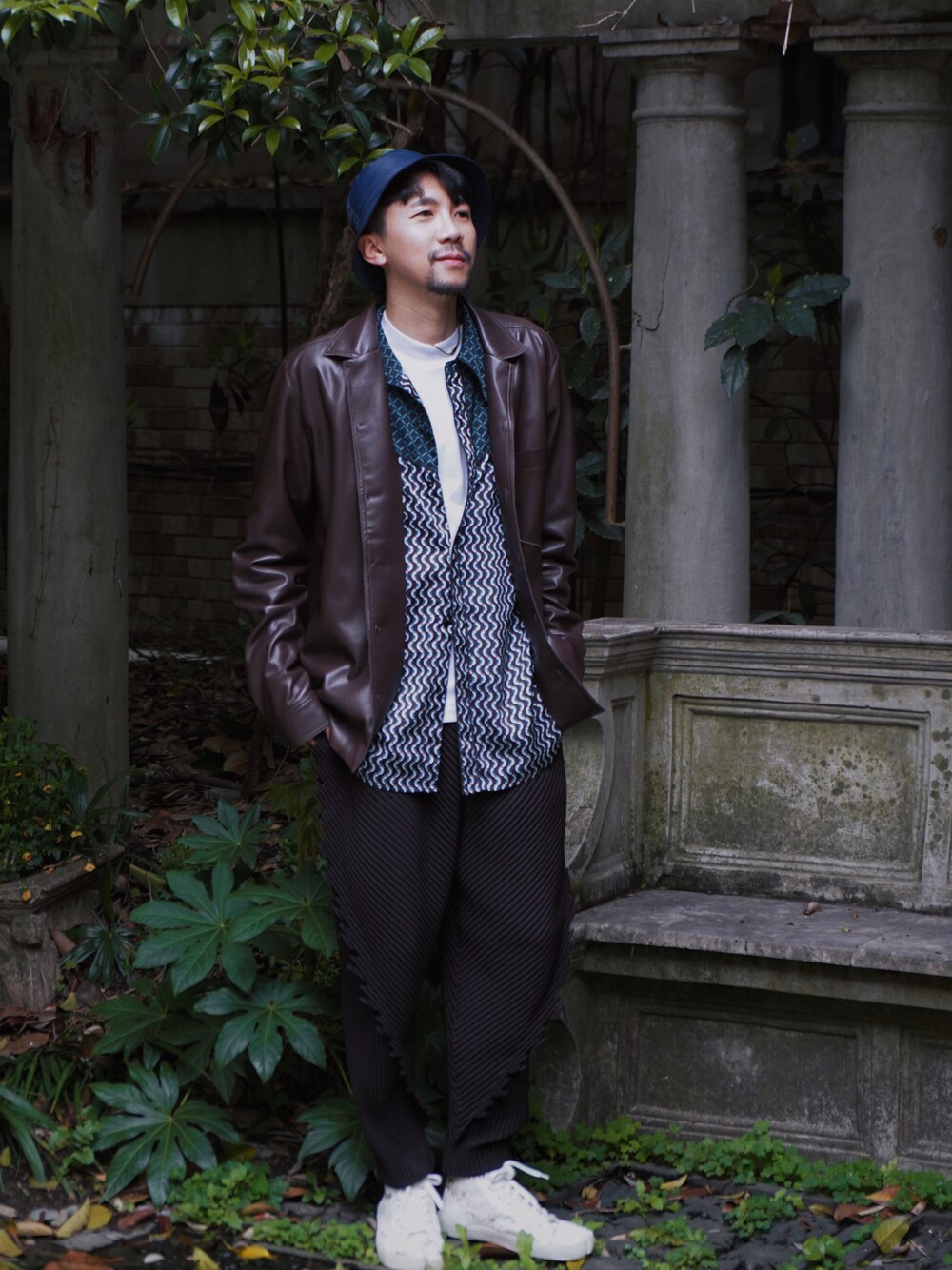 「今日のコーデ、ootd、春コーデ、spring、SPRING SHIRTS STYLE、シャツ」｜「A.P.C.のアイテム（キャップ、ブルー系）」を使った、DCさん（メンズ・178cm）の春コーディネートの1枚目の写真