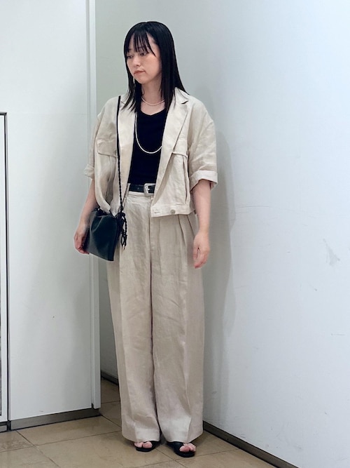 今季　SALON adam et ropé アダムエロペ　リネンツイルブルゾン 今季 SALON adam et ropé アダムエロペ リネンツイルブルゾン