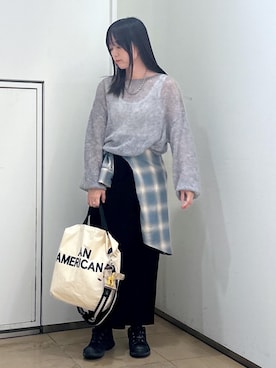 「アイテム（チャーム）」を使った、KONOMIさん（レディース・158cm）の秋コーディネート