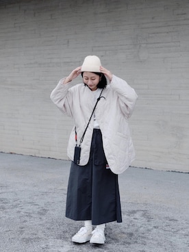 「oversize」｜「アイテム（ニットキャップ/ビーニー）」を使った、Tinnieさん（レディース・158cm）の秋コーディネート