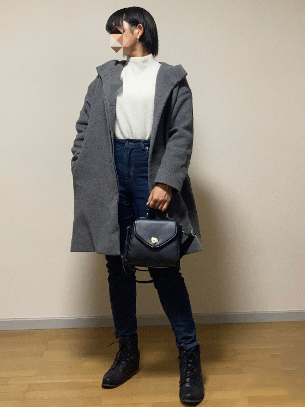 「UNIQLOのアイテム（ニット/セーター、ホワイト系）」を使った、うみさん（レディース・160cm）の秋コーディネートの1枚目の写真