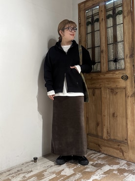 「アイテム（パーカー）」を使った、mizukiさん（レディース・157cm）の秋コーディネート