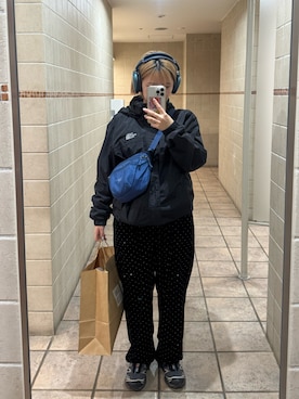 「ARC'TERYX（アークテリクス）のアイテム（ショルダーバッグ）」を使った、はるかさん（レディース・156cm）の冬コーディネート