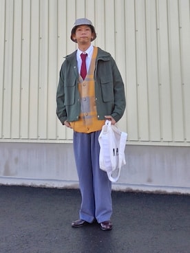 「アイテム（マウンテンパーカー）」を使った、しょーわさん（メンズ・168cm）の春コーディネート