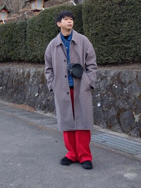 「EMMA CLOTHES（エマクローズ）のアイテム（ステンカラーコート）」を使った、しょーわさん（メンズ・168cm）の冬コーディネート