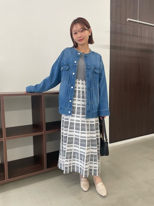 ノーカラーデニムジャケット