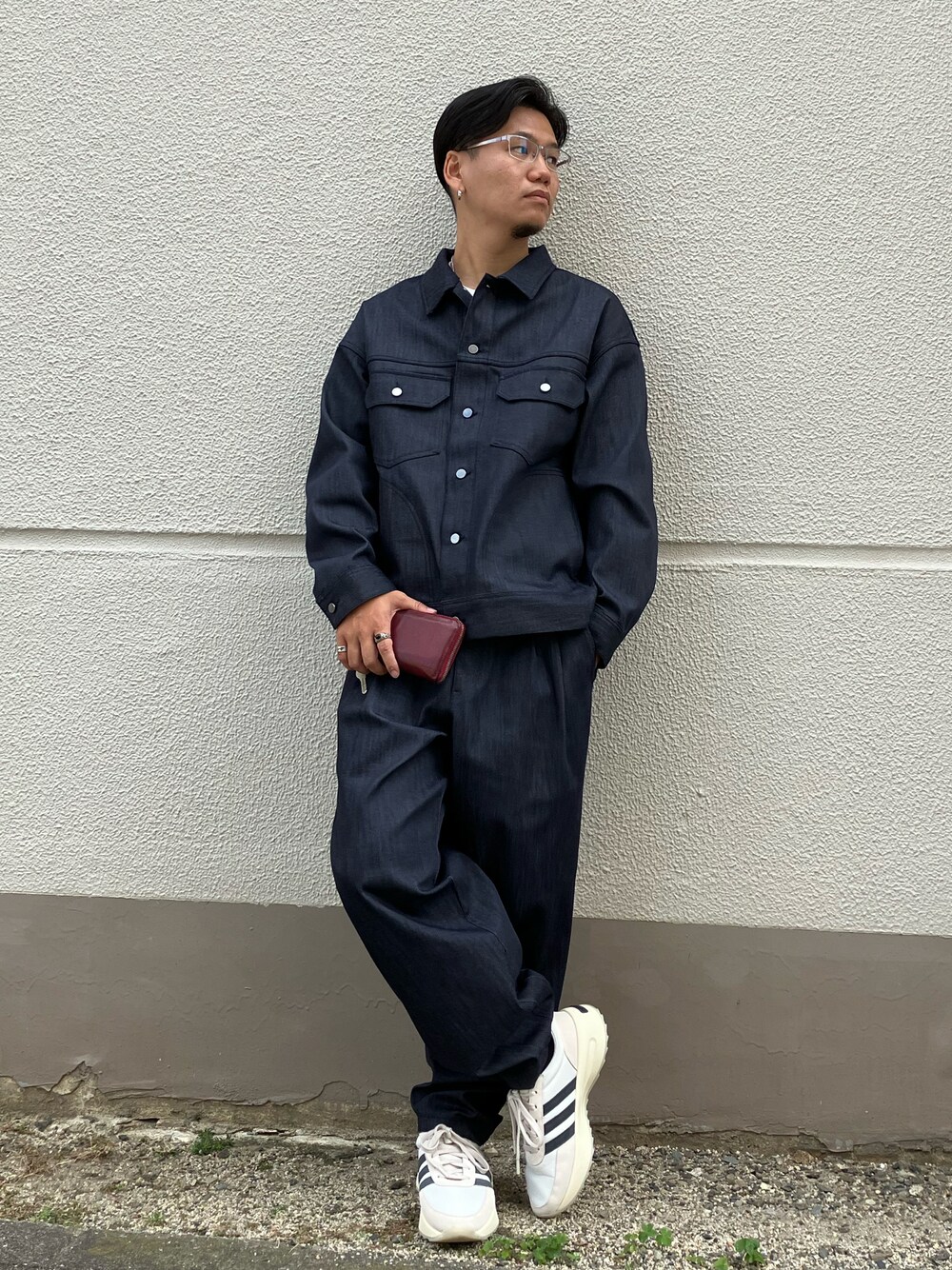 NEW BALANCEのデニムジャケットを使った「セットアップ」の人気