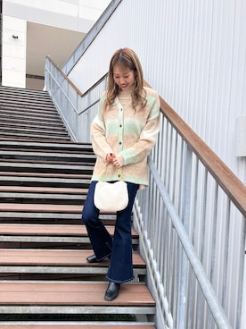 「グラデーションニット」｜「アイテム（Tシャツ/カットソー）」を使った、♡marie♡さん（レディース・163cm）の冬コーディネート