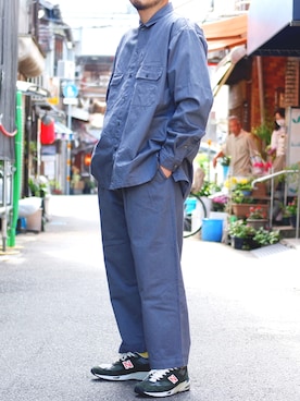 「アイテム（チノパンツ、グレー系）」を使った、yoheiさん（メンズ・175cm）の秋コーディネート