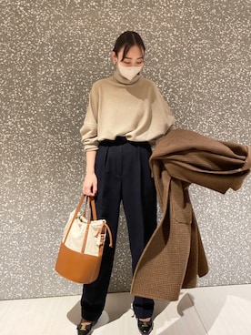 MIKI UCHIKOSHIさんのコーディネート