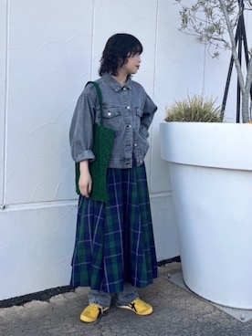 「AS KNOW AS plus（アズノゥアズプラス）のアイテム（デニムジャケット）」を使った、AS KNOW AS plus/アズノゥアズプラスさん（レディース・158cm）の春コーディネート