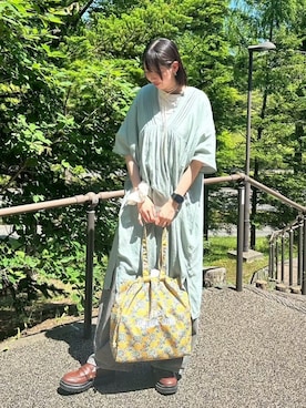「AS KNOW AS plus（アズノゥアズプラス）の〇ひんやり冷感 ナチュラルVネック半袖ワンピース インナータンク付き 2点セットアイテム（ワンピース、グリーン系）」を使った、AS KNOW AS plus/アズノゥアズプラスさん（レディース・158cm）の夏コーディネート