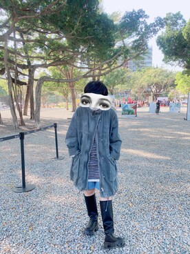 ZARAのデニムジャケット（グレー系）を使ったレディース人気 