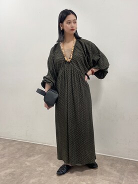 「アースカラー」｜「アイテム（ワンピース/ドレス）」を使った、𝙣𝙖𝙩𝙨𝙪𝙘𝙤さん（レディース・158cm）の春コーディネート
