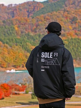 「Leyline（レイライン）のアイテム（マウンテンパーカー）」を使った、halさん（メンズ・175cm）の秋コーディネート