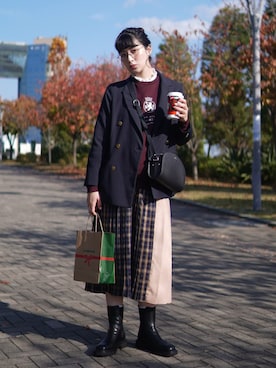「アイテム（その他アウター）」を使った、ハヤシ　アンナさん（レディース・171cm）の秋コーディネート