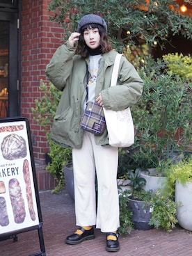 「アイテム（モッズコート）」を使った、ハヤシ　アンナさん（レディース・171cm）の冬コーディネート