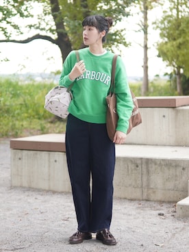 「アイテム（トートバッグ）」を使った、ハヤシ　アンナさん（レディース・171cm）の秋コーディネート