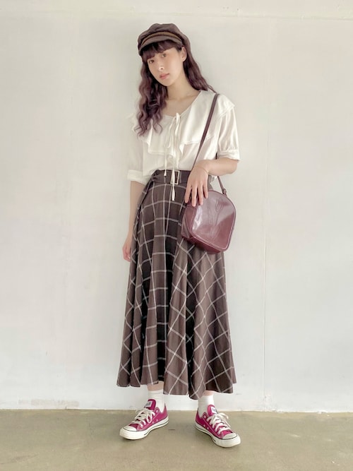 ハヤシ　アンナさんのコーディネート