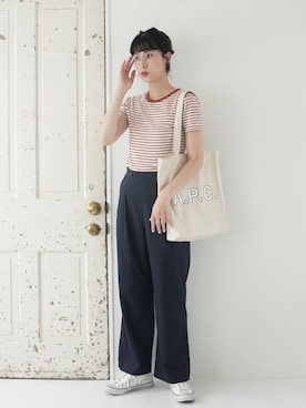 「PETIT BATEAU（プチバトー）のアイテム」を使った、ハヤシ　アンナさん（レディース・171cm）の夏コーディネート