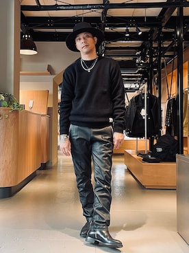 「アイテム（バングル/リストバンド）」を使った、KOJI(GARDEN CREW)さん（メンズ・170cm）の秋コーディネート